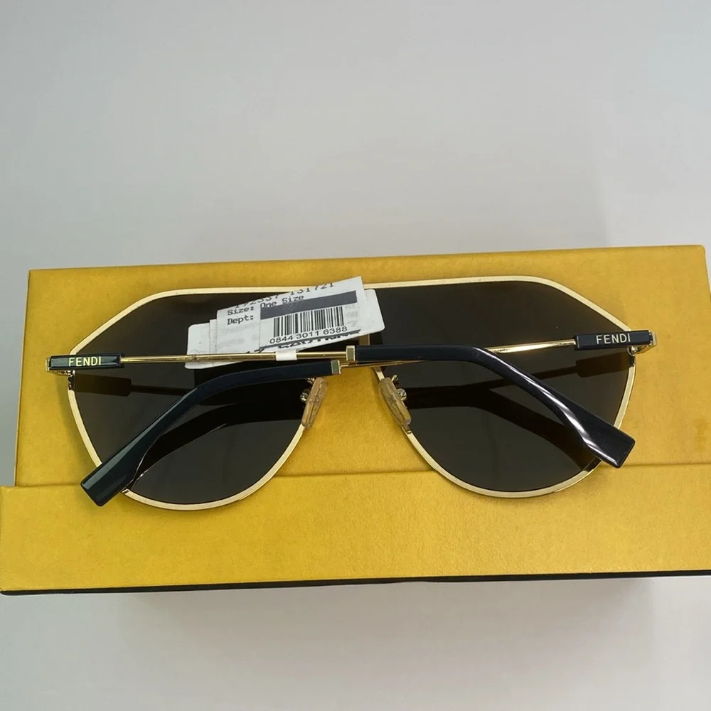 New Original Fendi FE40080U round sunglasses Shiny endura gold / brown